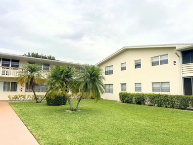 Century Village Lake Condo For Sale in West Palm Beach Florida