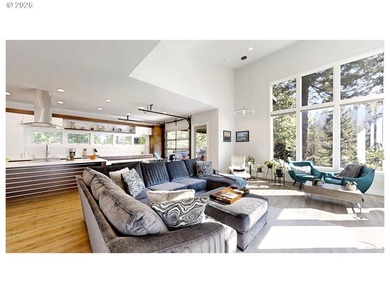 Welcome to 112 Ellie Way - where contemporary form, function - photo 13