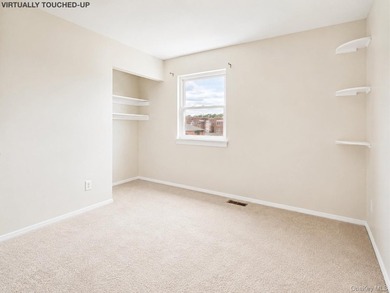 Welcome to 140 Regis Drive, a versatile Staten Island property - photo 15