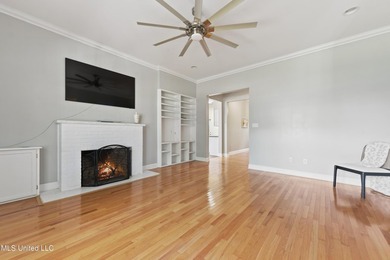 Gulf Front Oasis in Old Town Biloxi! Own a slice of paradise in - photo 7