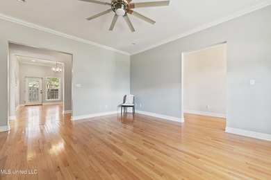 Gulf Front Oasis in Old Town Biloxi! Own a slice of paradise in - photo 8