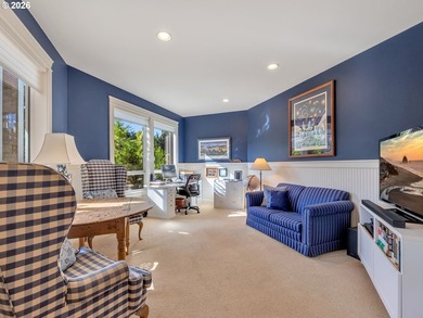 Well built and meticulously maintained, this exquisite Shamrock - photo 21