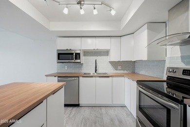 Welcome home to this beautifully updated 2-bedroom, 1-bathroom - photo 2