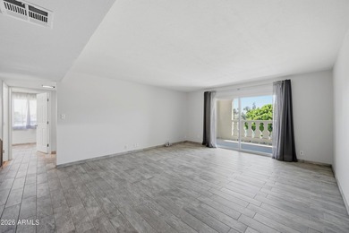 Welcome home to this beautifully updated 2-bedroom, 1-bathroom - photo 5