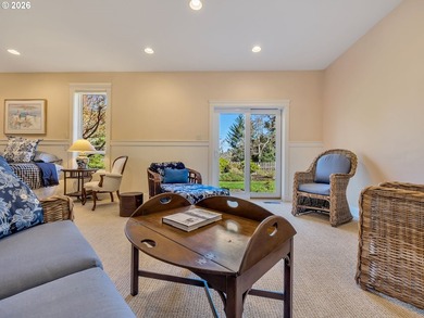 Well built and meticulously maintained, this exquisite Shamrock - photo 25