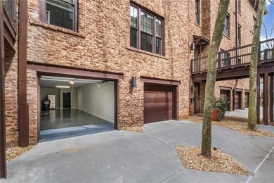 Stunning 4th-floor residence (Unit 403) in the heart of Vickery