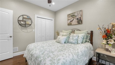 This gorgeous lakefront home truly has it all. Newly built in - photo 24