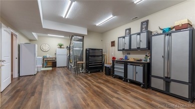 This gorgeous lakefront home truly has it all. Newly built in - photo 36