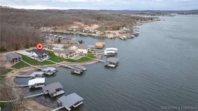 This gorgeous lakefront home truly has it all. Newly built in - photo 44