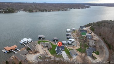 This gorgeous lakefront home truly has it all. Newly built in - photo 50