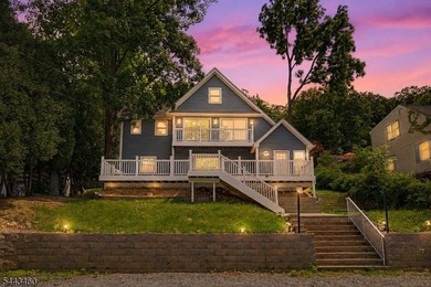 Built in 2024, this move-in ready home offers panoramic Lake - photo 1