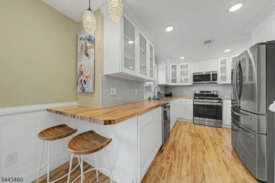 Built in 2024, this move-in ready home offers panoramic Lake - photo 4