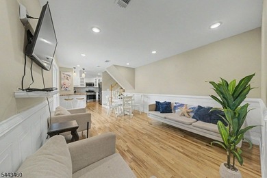 Built in 2024, this move-in ready home offers panoramic Lake - photo 6