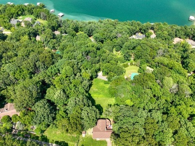 Cute Home with a Great Beaver Lake View! - photo 11