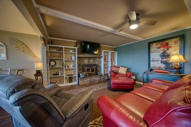 Cute Home with a Great Beaver Lake View! - photo 16