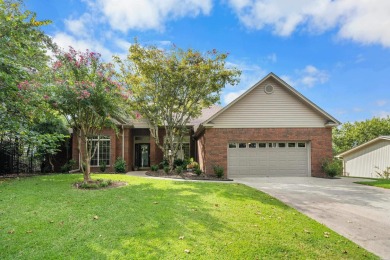 Lake Home For Sale in Hot Springs, Arkansas