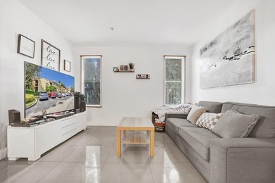 Welcome to your urban oasis at Boynton Landings! This 2-bed - photo 6
