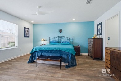 Gold Fortified! Welcome to this beautifully maintained 4 bedroom - photo 34