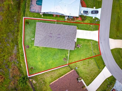 Welcome to this beautifully maintained home featuring 4 bedrooms - photo 38