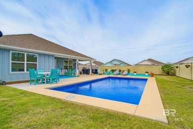 Gold Fortified! Welcome to this beautifully maintained 4 bedroom - photo 48