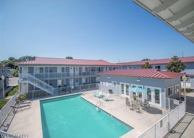 Move In Ready Condo Fully Furnished and poolside location. All - photo 1