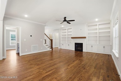 Back on the market, NO fault of the seller!!! Lives like a 5+ - photo 21