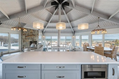 Exceptional soundfront offering combining a beautifully - photo 24