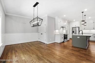 Back on the market, NO fault of the seller!!! Lives like a 5+ - photo 26