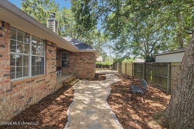 Adorable and well-maintained home featuring a newer A/C system - photo 26