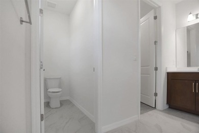 Virtually Staged. Spacious 4-bedroom, 3.5-Bath home located in - photo 27