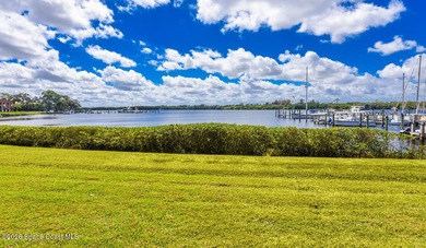 Experience waterfront living with wide views of Kitching Cove, a - photo 32