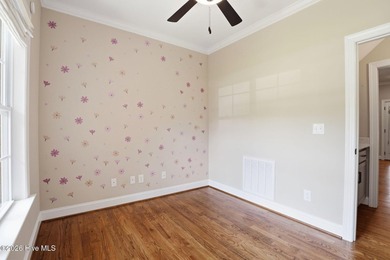 Back on the market, NO fault of the seller!!! Lives like a 5+ - photo 35