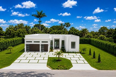 Welcome to this unique and luxurious modern Estate in Plantation - photo 1