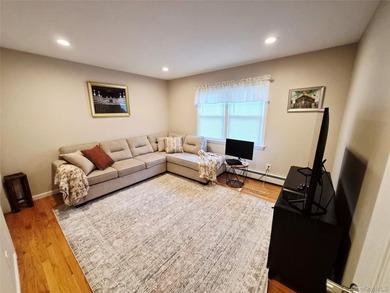 Welcome to this exceptional 6-bedroom Colonial offers the - photo 12