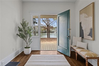 Discover this extraordinary Little Neck home, a spectacular 1910 - photo 8