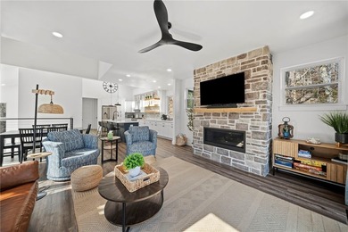Lakefront Living with Stunning Amenities! This exceptional - photo 9