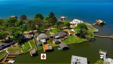 Lake Home For Sale in Mabank, Texas