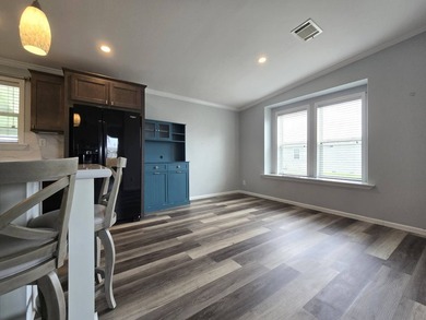 Motivated Seller! Offered at a great new price, with one month - photo 7