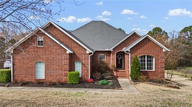 Lake Dardanelle Home For Sale in Russellville Arkansas