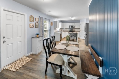 Nestled in the beautiful Sunbury area, this charming two story - photo 12