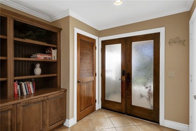LARGE 2-BED UNIT. Welcome to 6 Tortosa Drive in the highly - photo 12
