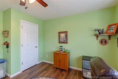 Enjoy easy, low-maintenance living in this spacious 3 bed / 3 - photo 17