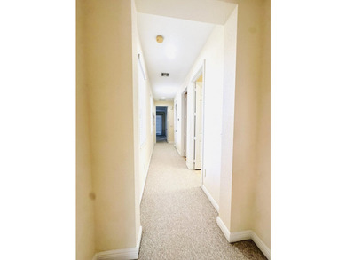 Impeccably maintained and presented in like-new condition, this - photo 20