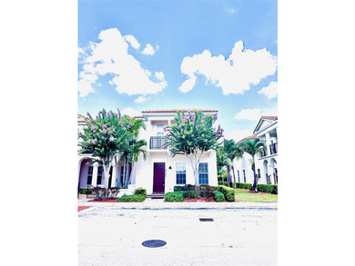 Impeccably maintained and presented in like-new condition, this - photo 34