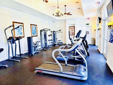 Impeccably maintained and presented in like-new condition, this - photo 35