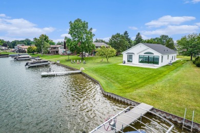 Lake Columbia Home For Sale in Brooklyn Michigan