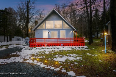Dresser Lake Home For Sale in Tobyhanna Pennsylvania