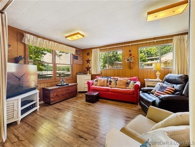 This lake home has it all for 1 price - Boat, 2 PWC's, Paddle - photo 14