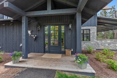 Welcome to Cottage 21, nestled in the heart of Gozzer Ranch's - photo 14