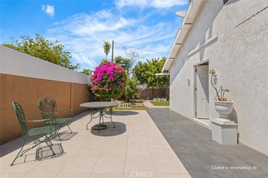 INVESTOR SPECIAL! SPACIOUS LOT, OVERSIZED GATED SIDE YARD & - photo 6